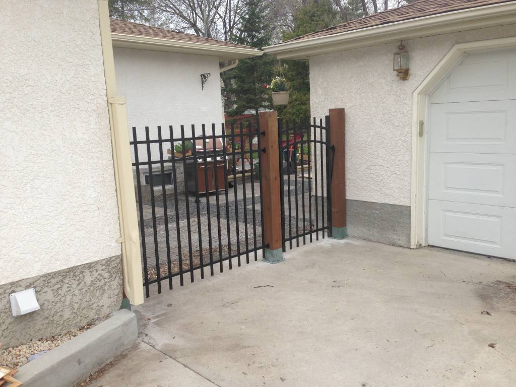 Custom fencing solutions by The Lawn Salon