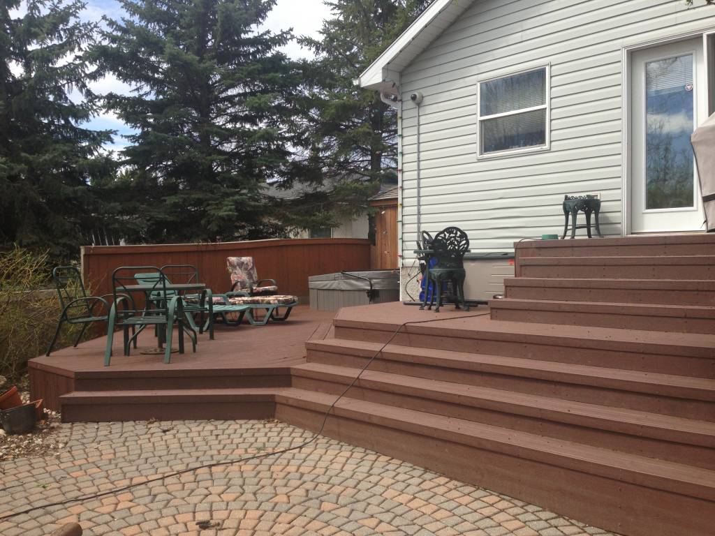 Deck and Patio Landscaping for Winnipeg