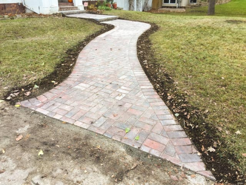 Front walk with Holland paving stones