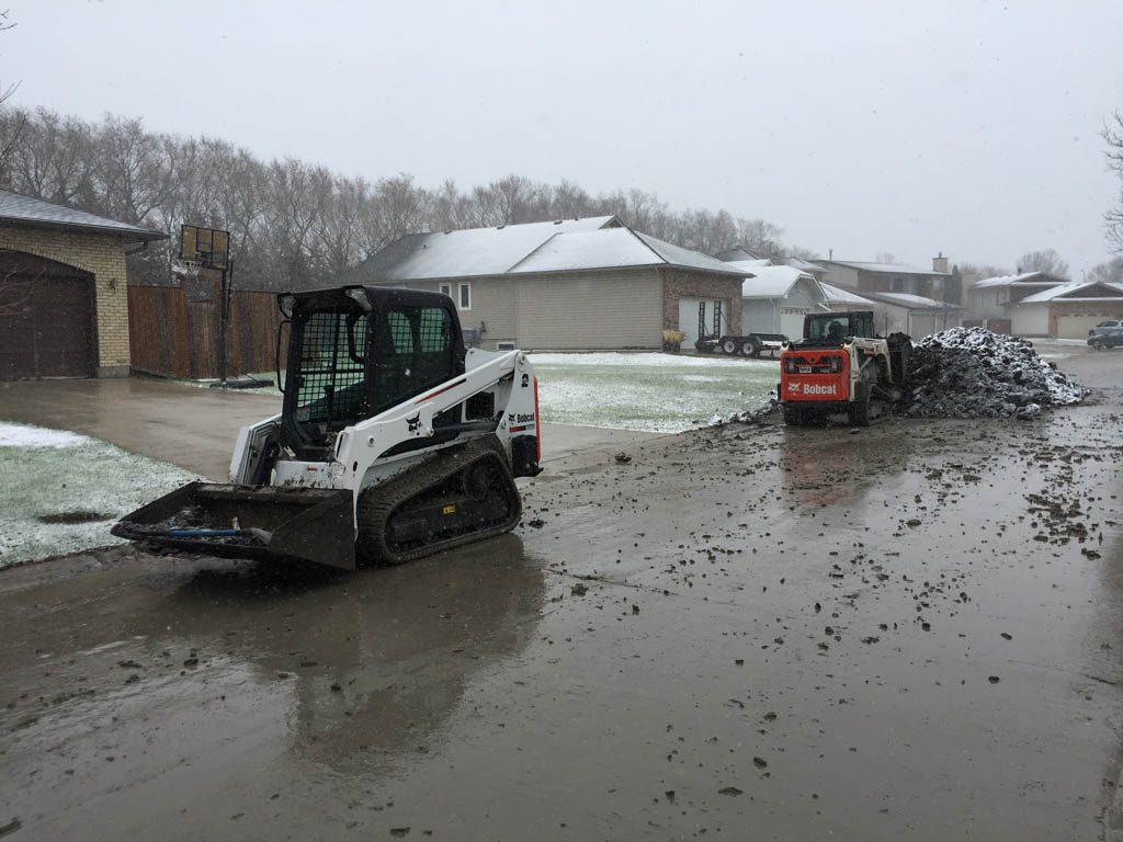 Early spring pool removal with 74 inch access